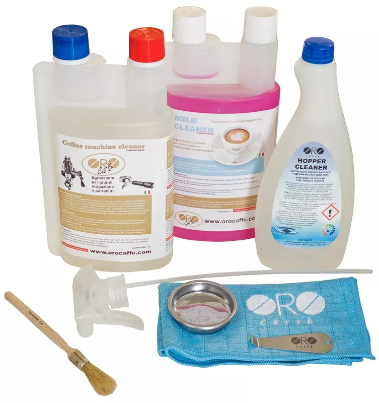 Cleaning kit for espresso and automatic machines – Oro Caffè