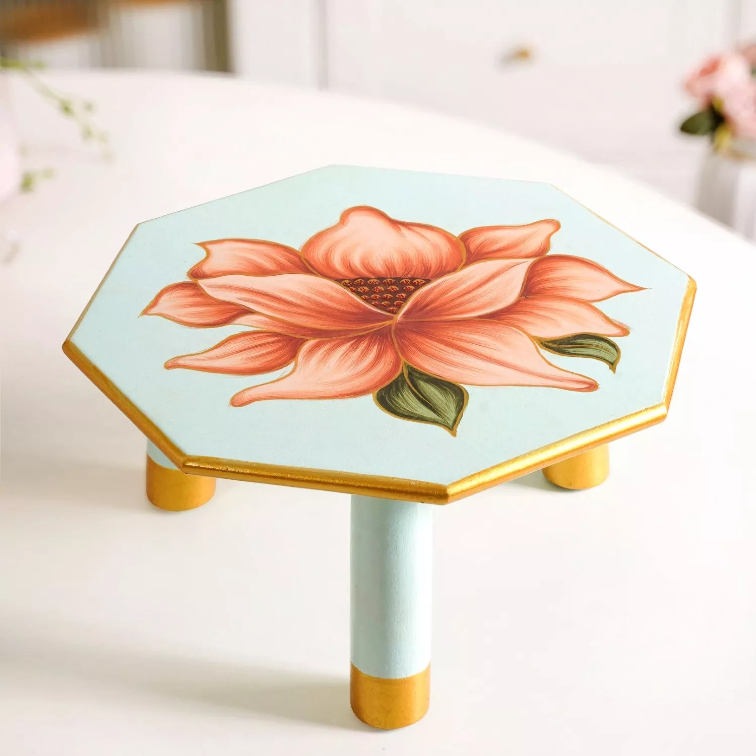 Lotus Royale Mango Wood Octagon Riser