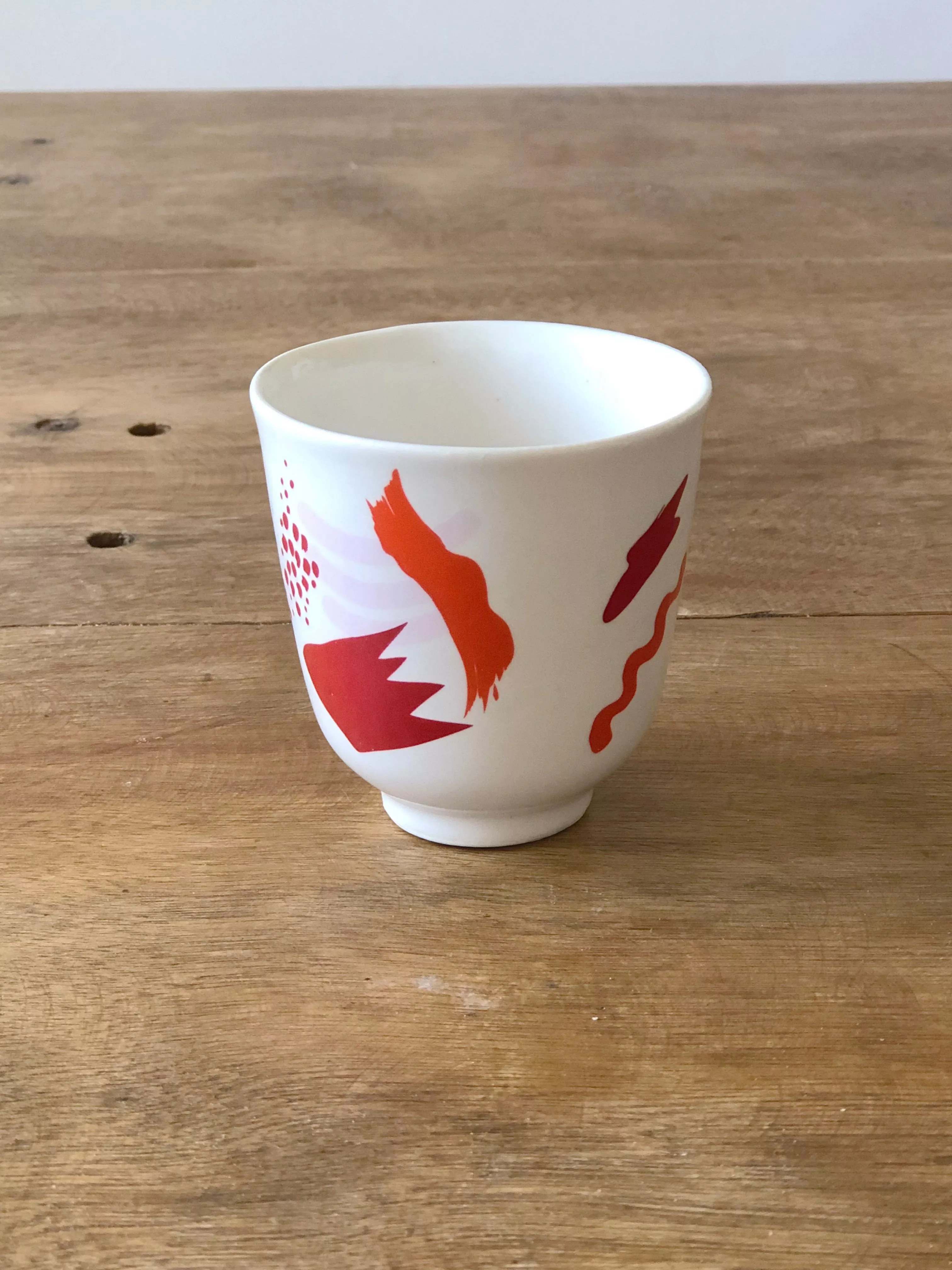 Small cup abstract pattern - Red mix
