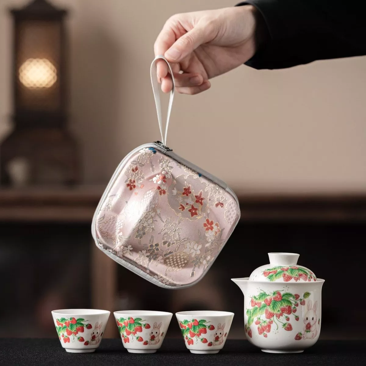 Strawberry Rabbit Portable Gongfu Tea Set