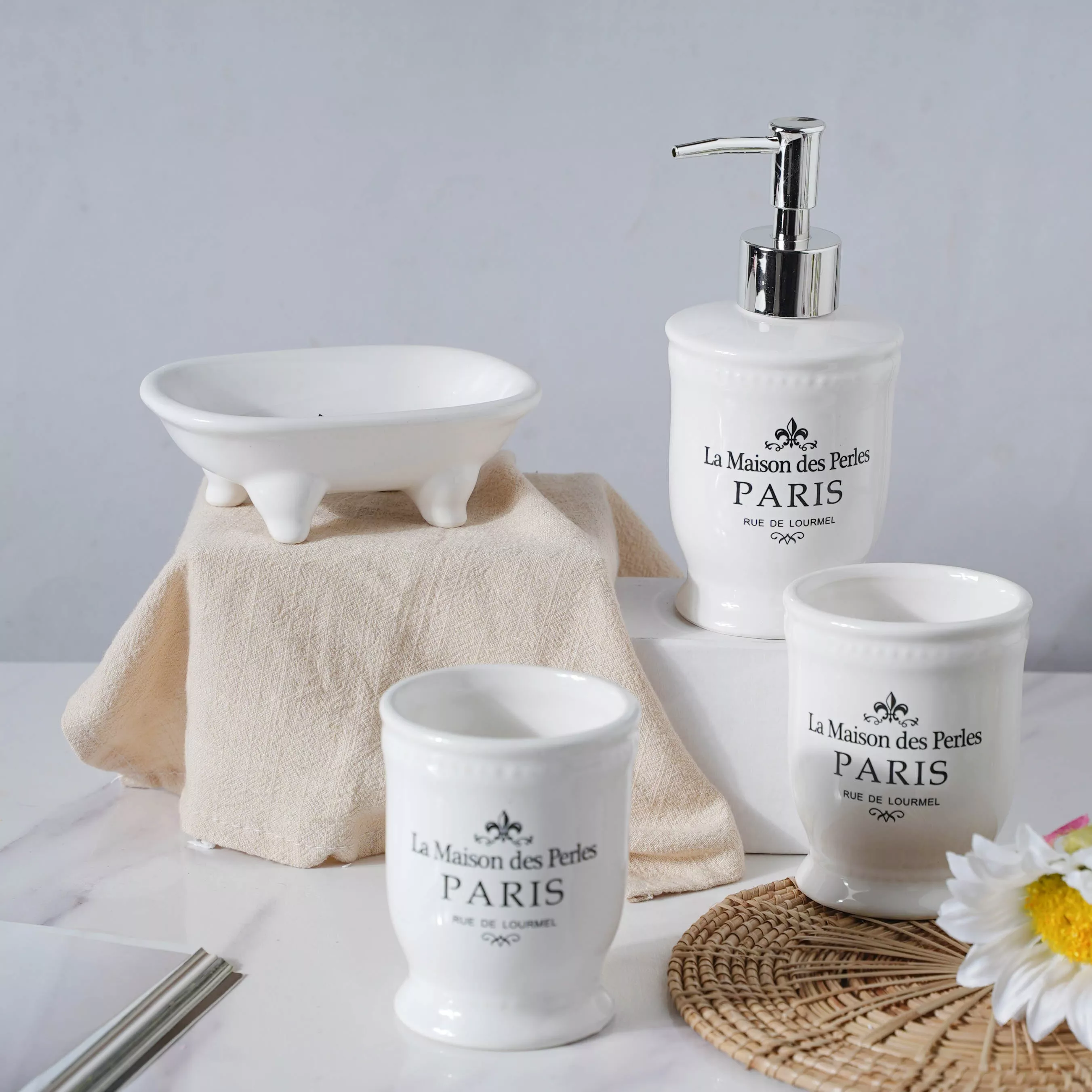 White Curlicues Bath Set